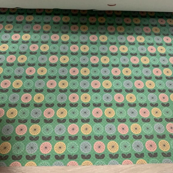 Recollections "Candy Retro" 12x12 Paperpad 48 Sheets Diner Cardstock Papercrafts - Picture 7 of 16